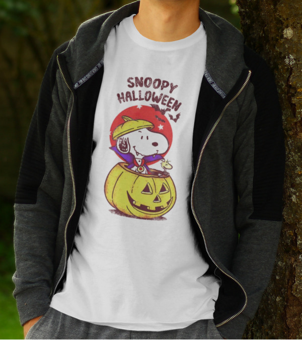 Snoopy Halloween Woodstock Peanuts Pumpkin T-Shirt