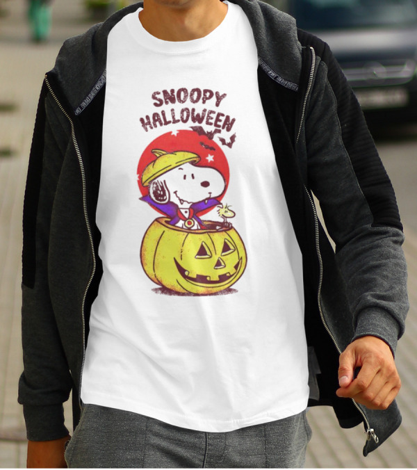Snoopy Halloween Woodstock Peanuts Pumpkin T-Shirt