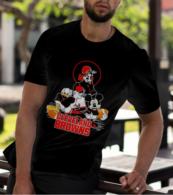Cleveland Browns NFL Mickey Mouse Donald Duck Goofy Football Team T-Shirt