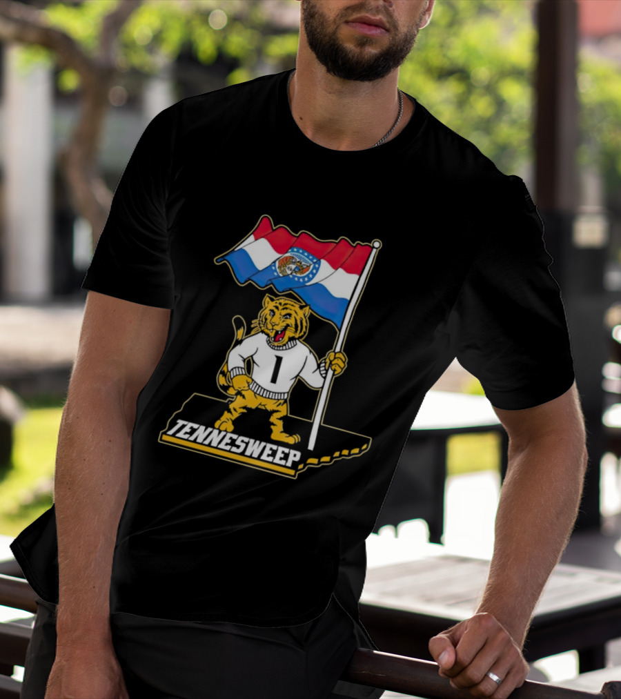 Missouri Tigers Mascot Holding Flag Tennesweep T-Shirt