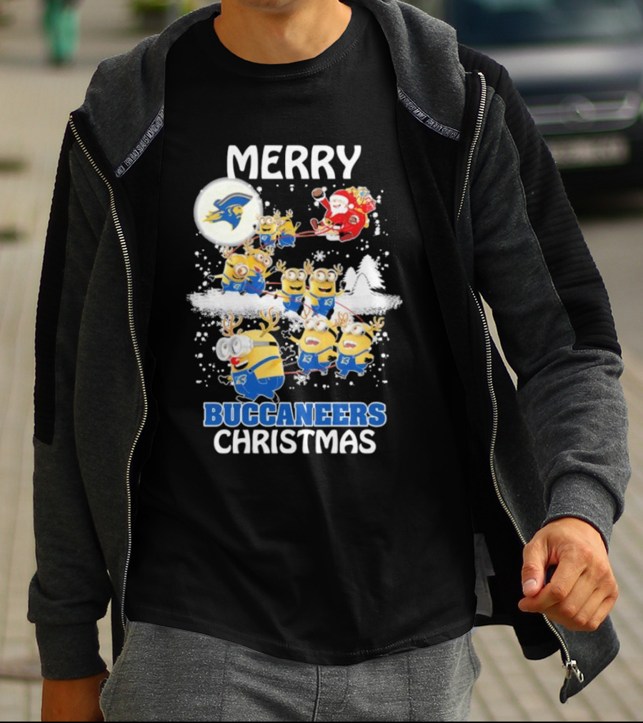 Merry Buccaneers Christmas Minions East Tennessee State Santa T-Shirt