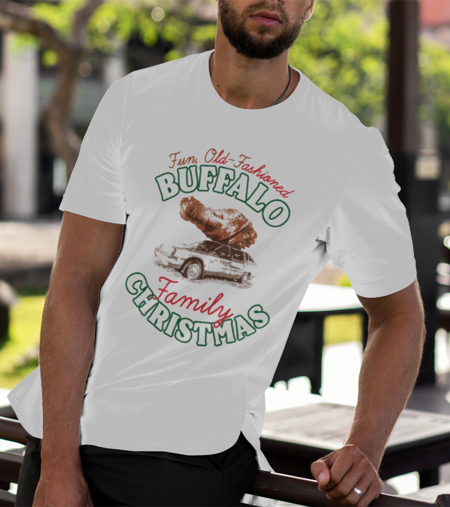 Buffalo Family Christmas Fun Old-Fashioned Car With Tree T-Shirt