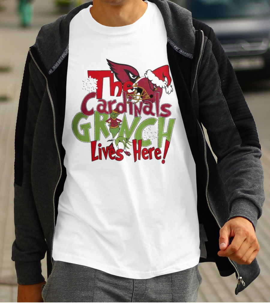 The Cardinals Grinch Lives Here Christmas Arizona T-Shirt