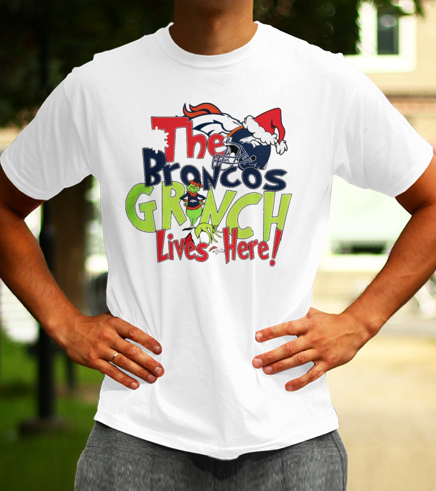 The Broncos Grinch Lives Here Christmas Denver Broncos Santa Hat Helmet T-Shirt
