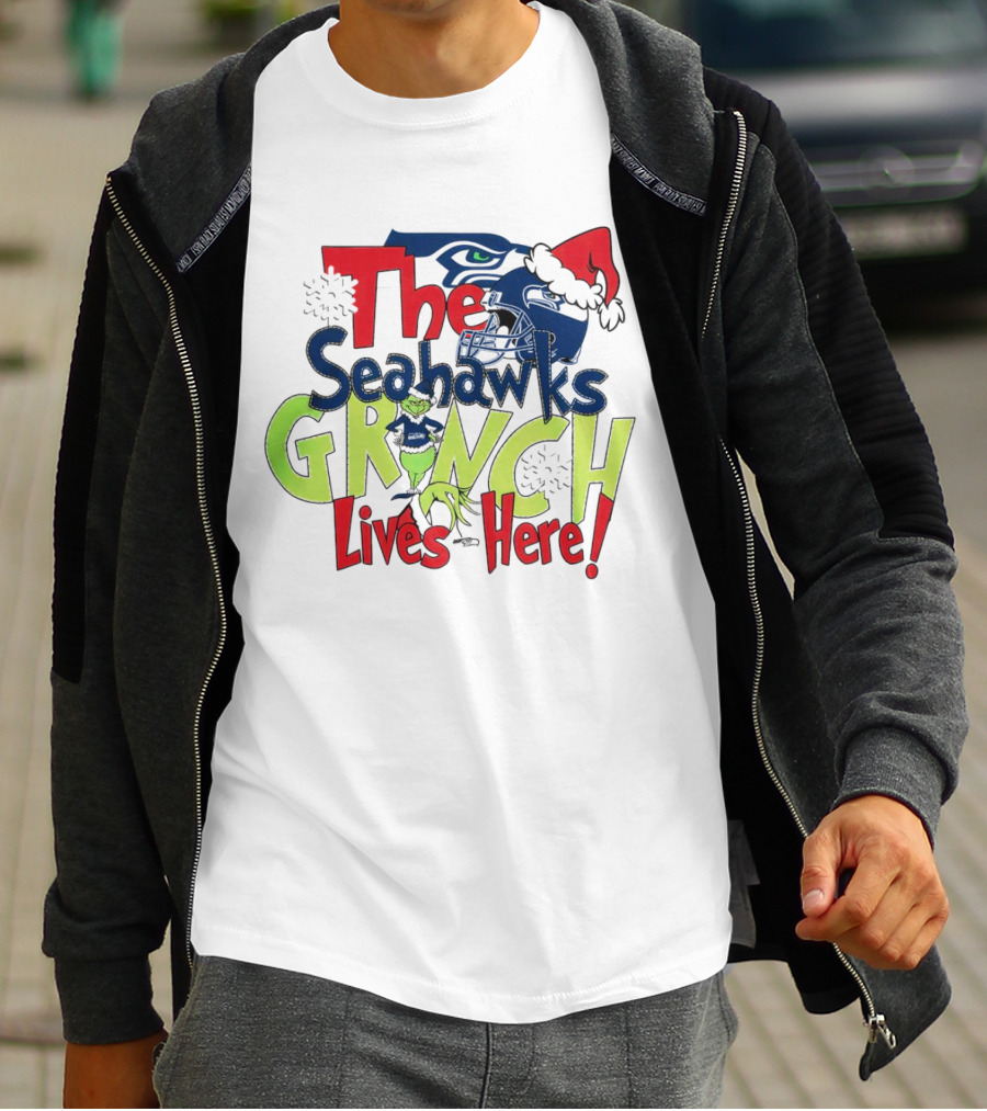 The Seattle Seahawks Grinch Lives Here Christmas T-Shirt