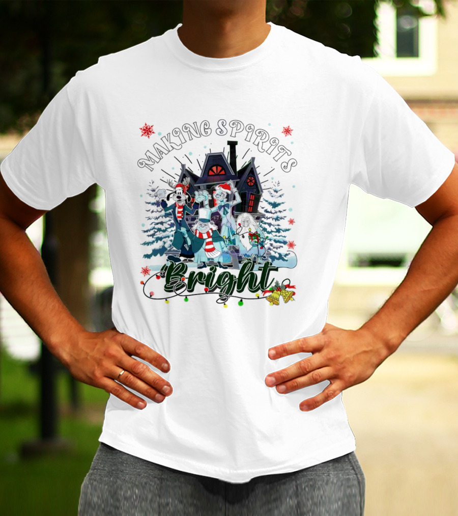 Making Spirits Bright Haunted Mansion Christmas Ghosts In Winter Scene T-Shirt