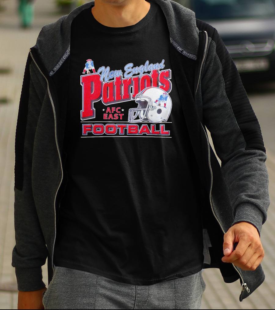 New England Patriots AFC East Football Helmet T-Shirt