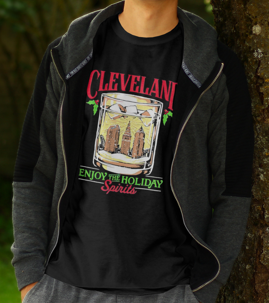 Cleveland Skyline In Whiskey Glass Enjoy The Holiday Spirits T-Shirt