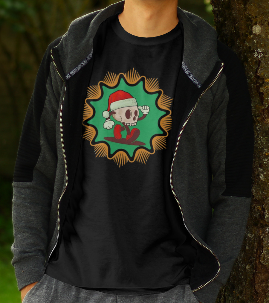 Skull Santa In Vintage Christmas Hat Badge T-Shirt