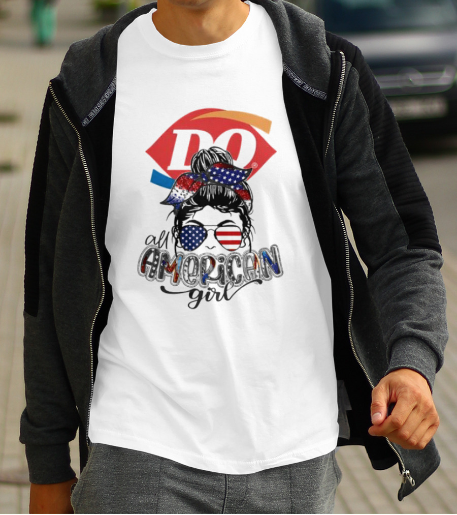 Dairy Queen All American Girl Messy Bun Patriotic髁 T-Shirt