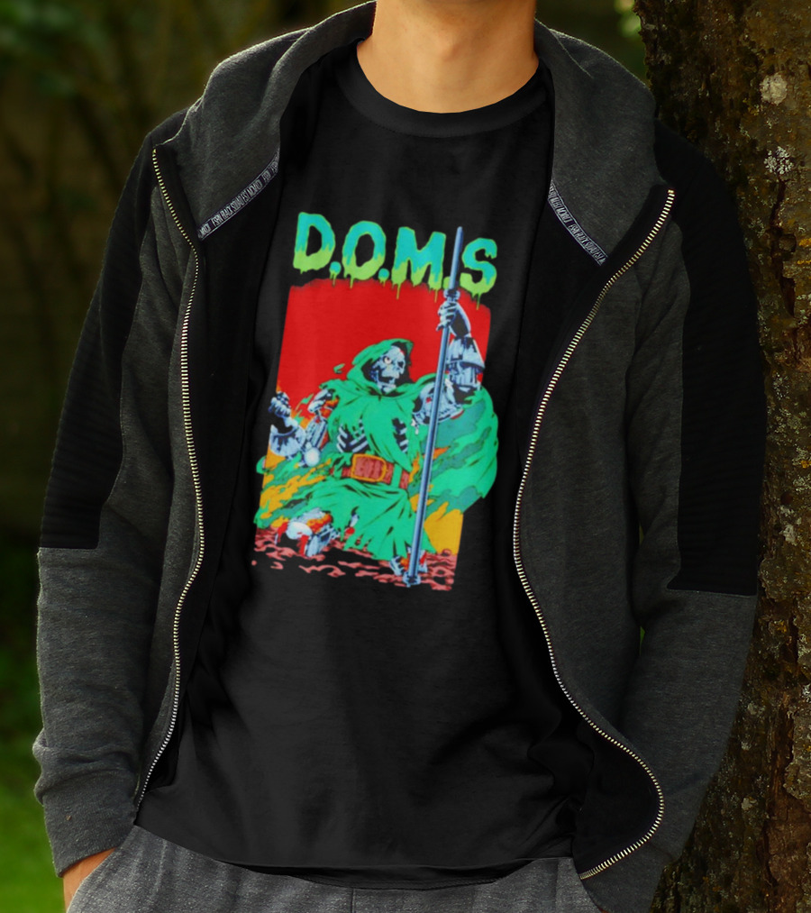 D.O.M.S Skeleton Warrior In Green Cloak Holding Staff T-Shirt