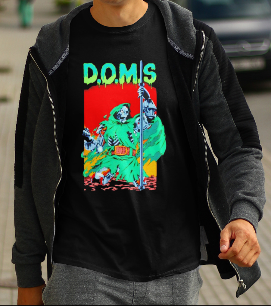 D.O.M.S Skeleton Warrior In Green Cloak Holding Staff T-Shirt