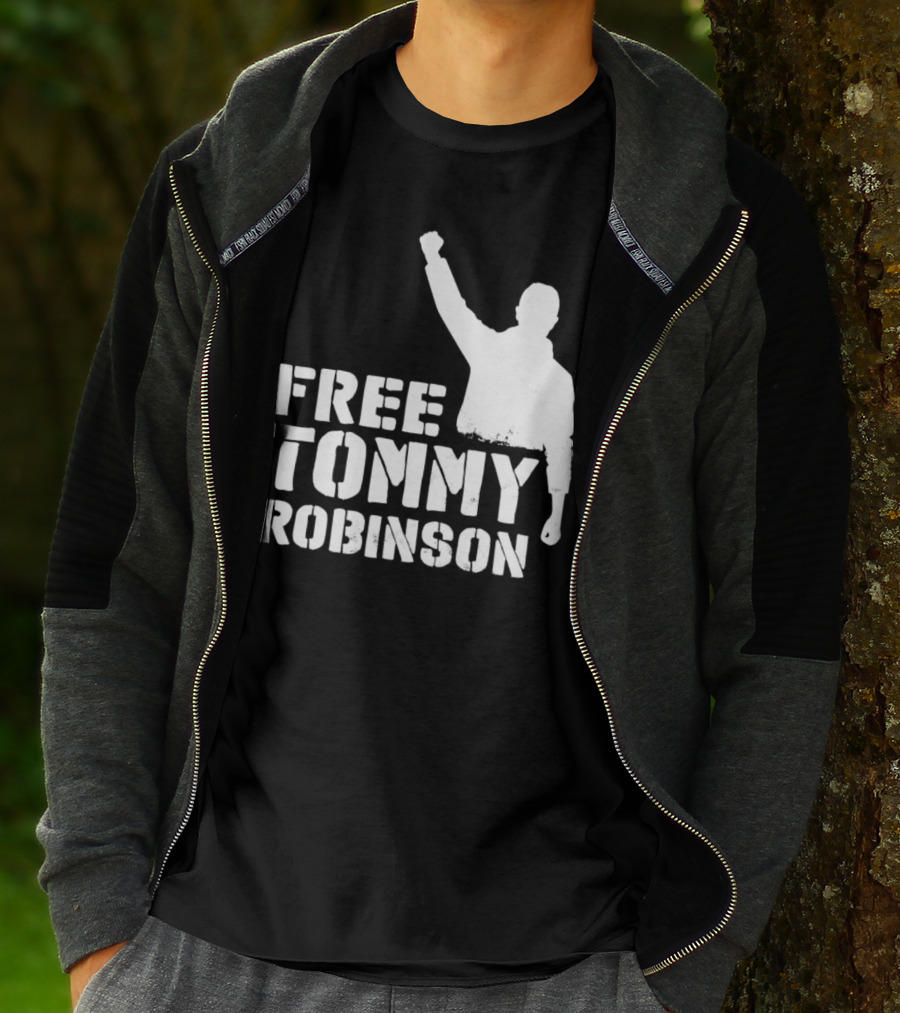 Free Tommy Robinson Silhouette Fist Raised Protest T-Shirt
