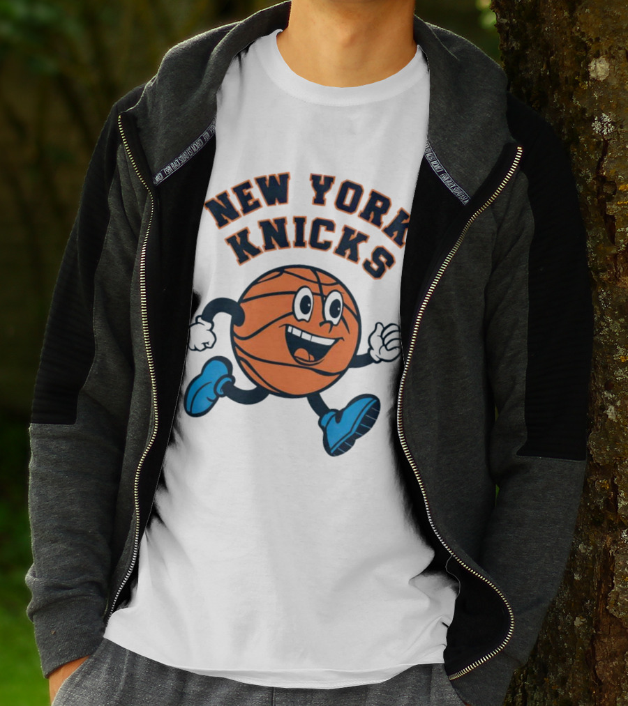 New York Knicks Basketball Running Ball Cartoon Face T-Shirt
