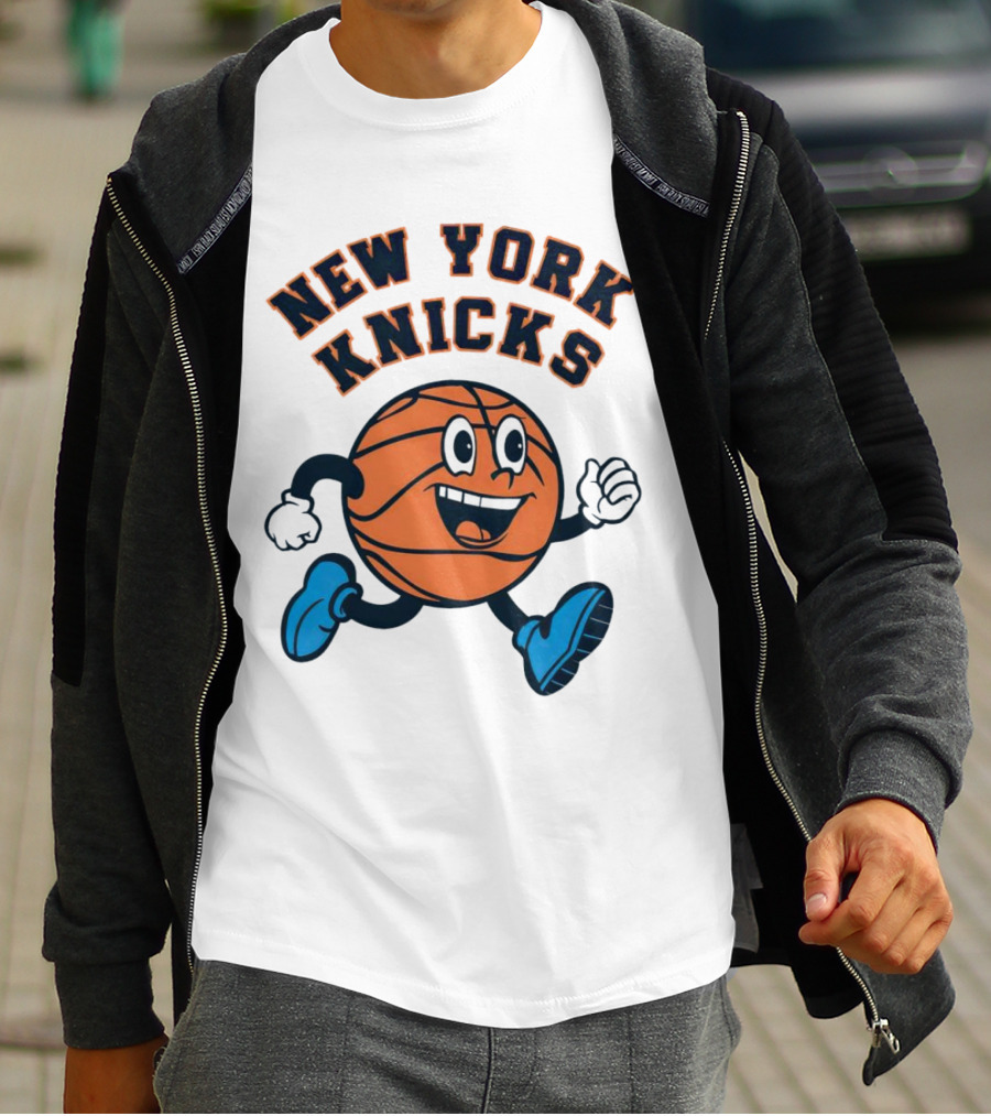 New York Knicks Basketball Running Ball Cartoon Face T-Shirt