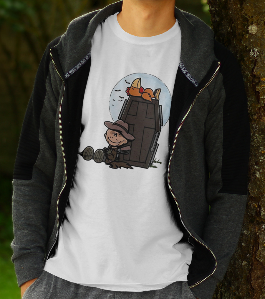 Ghoul And A Chicken From Fallout Peanuts Style Sitting By Coffin Under Moon With Bats T-Shirt