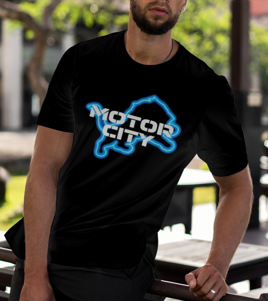 Sam Richardson Wearing Detroit Lions Motor City Blue Lion T-Shirt