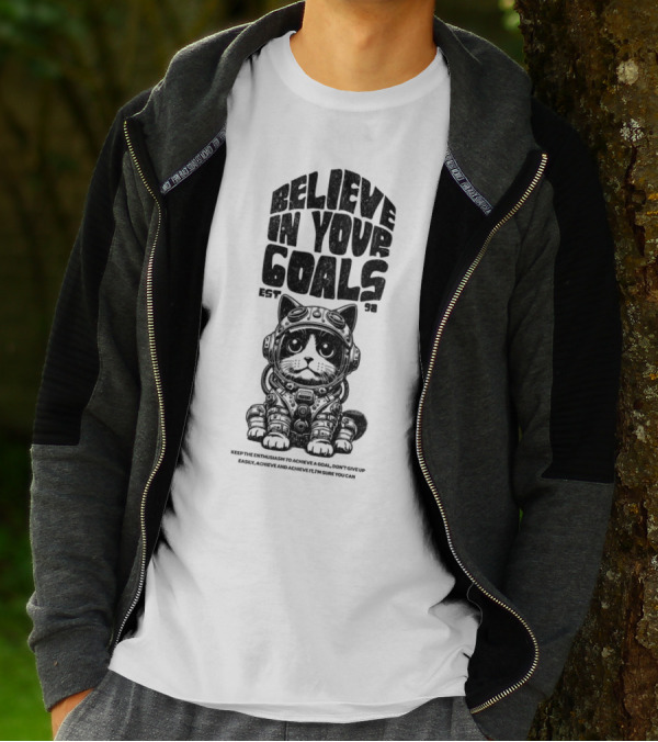 Believe In Your Goals Cat Astronaut EST 98 Keep The Enthusiasm Achieve A Goal Don't Give Up Easily Achieve Achieve It I'm Sure You Can T-Shirt