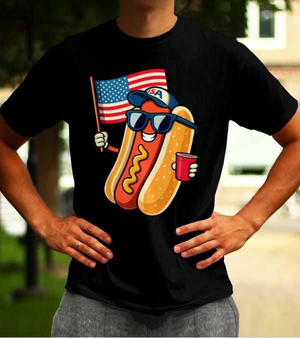 Fourth Of July USA Hotdog With American Flag And Sunglasses T-Shirt