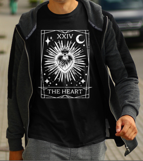 XXIV The Heart Tarot Card Celestial T-Shirt