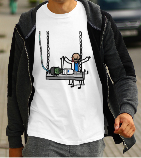 Dereck Its A Live-Ly Frankenstein Doctor With Green Zombie On Medical Table T-Shirt