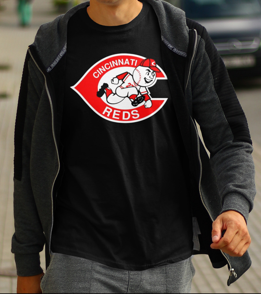 Cincinnati Reds Mascot MLB Baseball T-Shirt