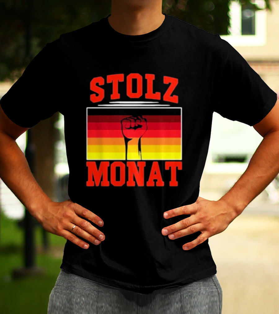 Stolz Monat Fist With German Flag Colors T-Shirt