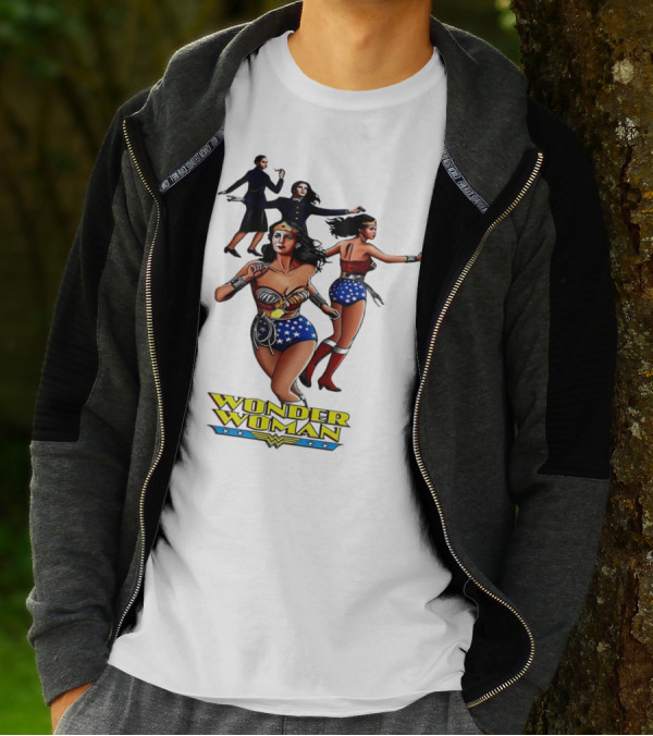 Wonder Woman Classic Logo Comic Character Poses T-Shirt
