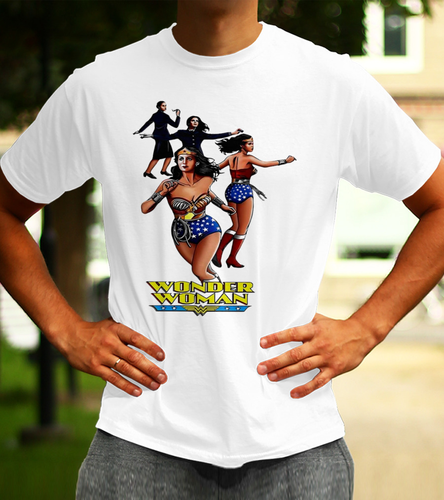 Wonder Woman Classic Logo Comic Character Poses T-Shirt