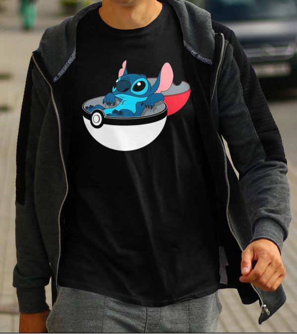 The Stitch Relaxing In Poké Ball Fusion Concept T-Shirt