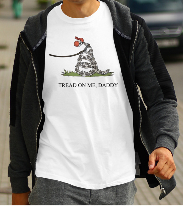 Snake Boxing Gloves Tread On Me Daddy T-Shirt