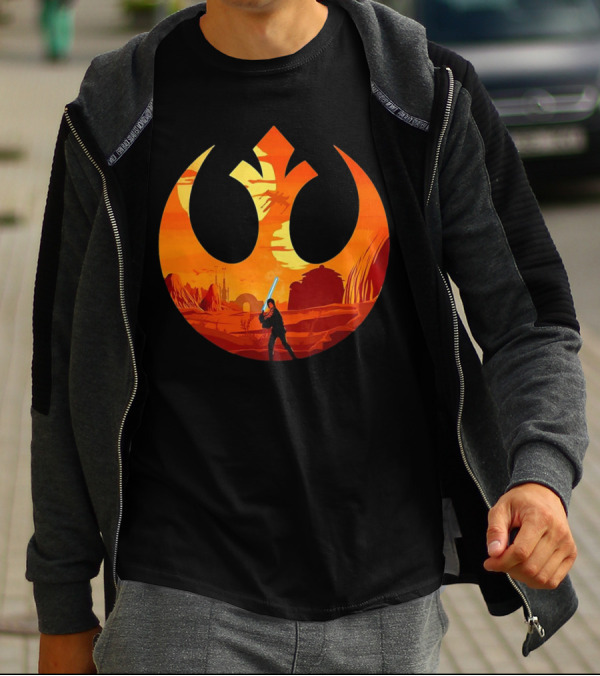 Luke Skywalker The Knight Farmer Tatooine Rebel Symbol Sunset Scene T-Shirt