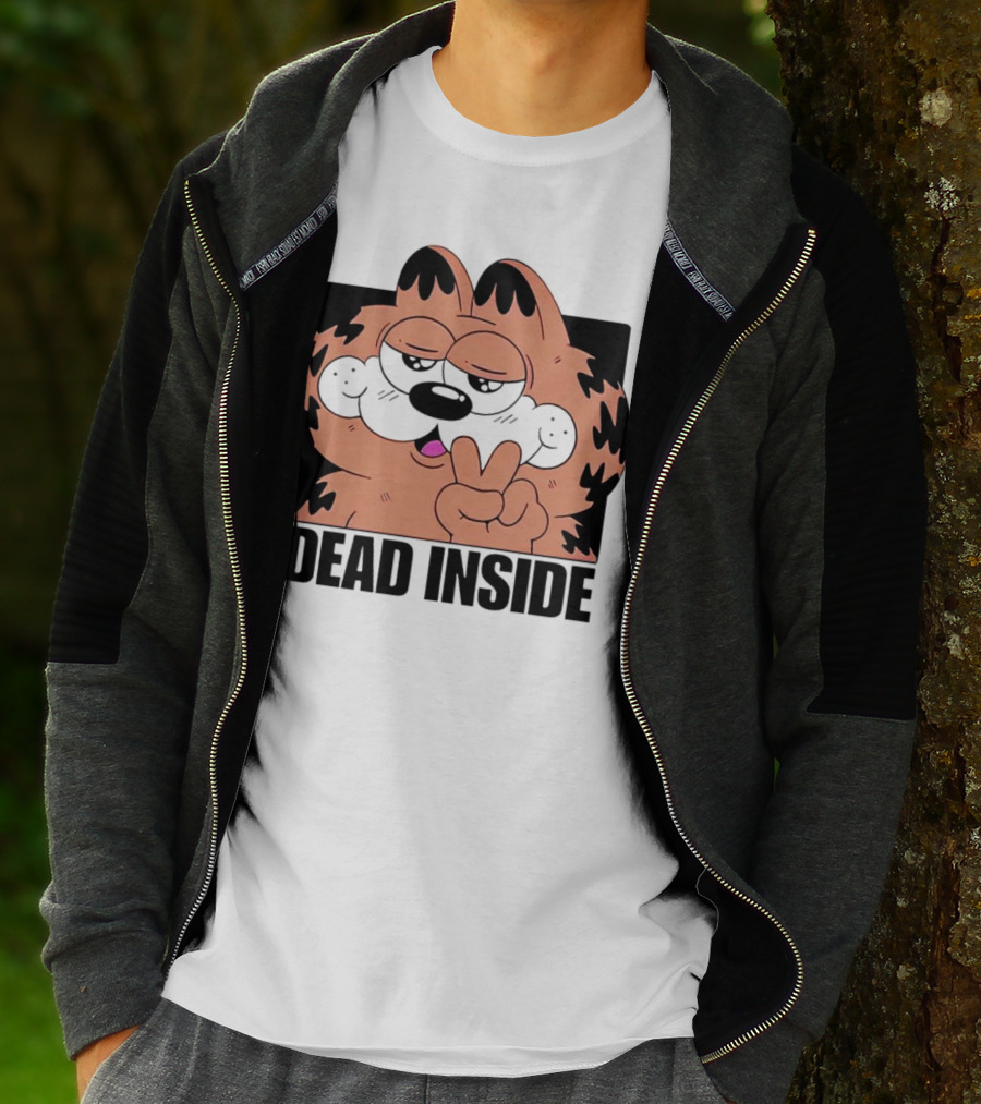 Garfield Dead Inside Peace Sign Iconic Meme T-Shirt