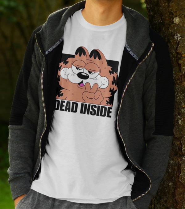 Garfield Dead Inside Peace Sign Iconic Meme T-Shirt
