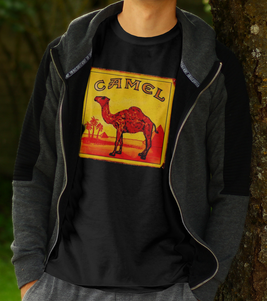 Vintage Camel Cigarettes Logo Yellow Square With Red Camel And Pyramids T-Shirt