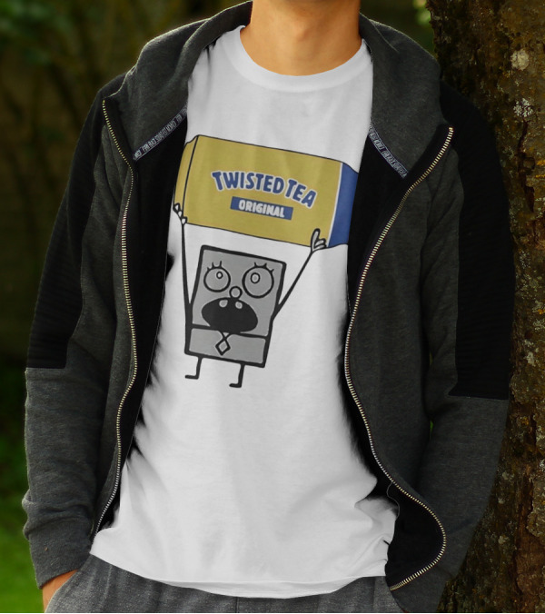 SpongeBob Doodlebob Holding Twisted Tea Original Can T-Shirt