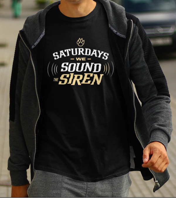 Washington Huskies Saturdays We Sound The Siren Huskie Paw T-Shirt