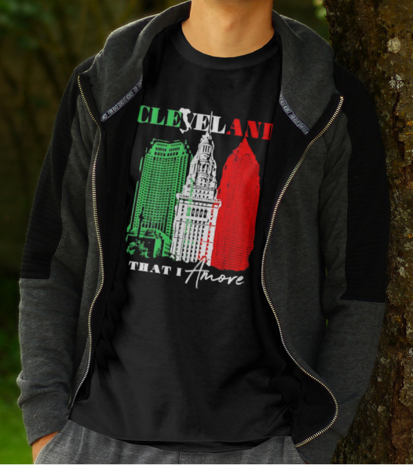 Cleveland That I Amore Italy Flag Skyline T-Shirt