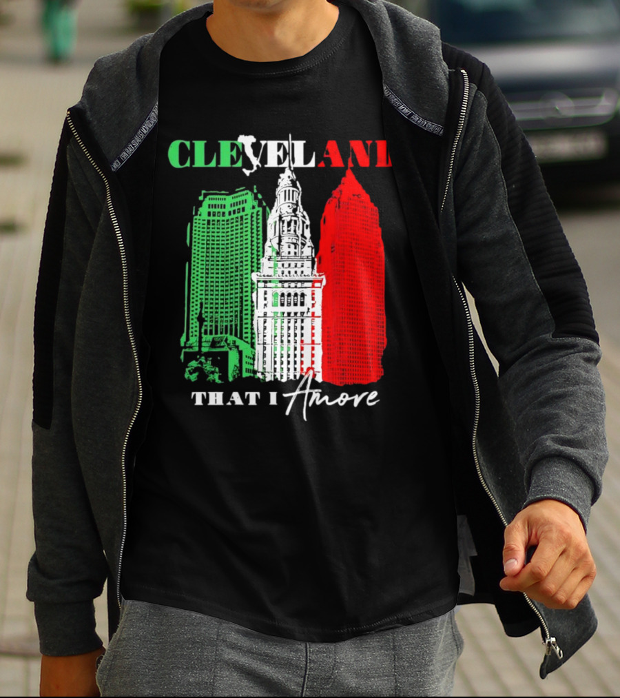 Cleveland That I Amore Italy Flag Skyline T-Shirt