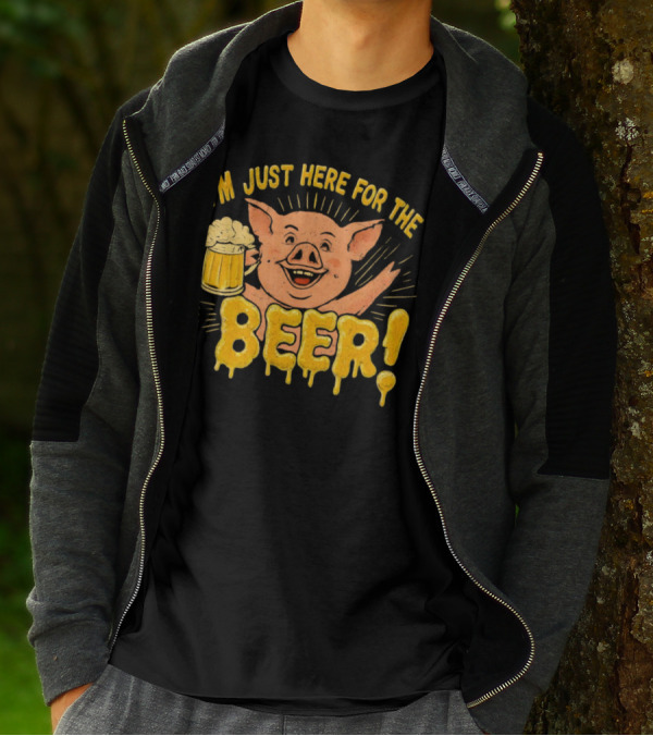 I’m Just Here For The Beer Pig With Beer Mug T-Shirt