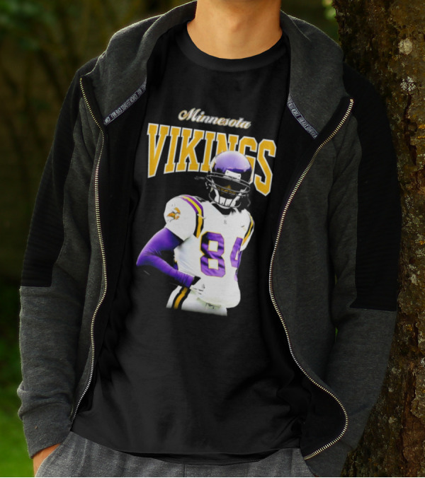 Minnesota Vikings Randy Moss Number 84 Retired Player Sideline Legend T-Shirt