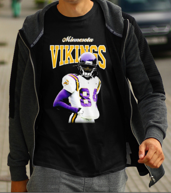 Minnesota Vikings Randy Moss Number 84 Retired Player Sideline Legend T-Shirt