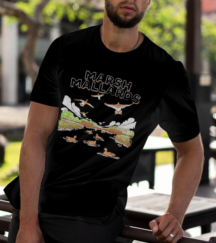 MARSH MALLARDS HUNTING DUCK SCENE JUMBO ANIMALS T-Shirt