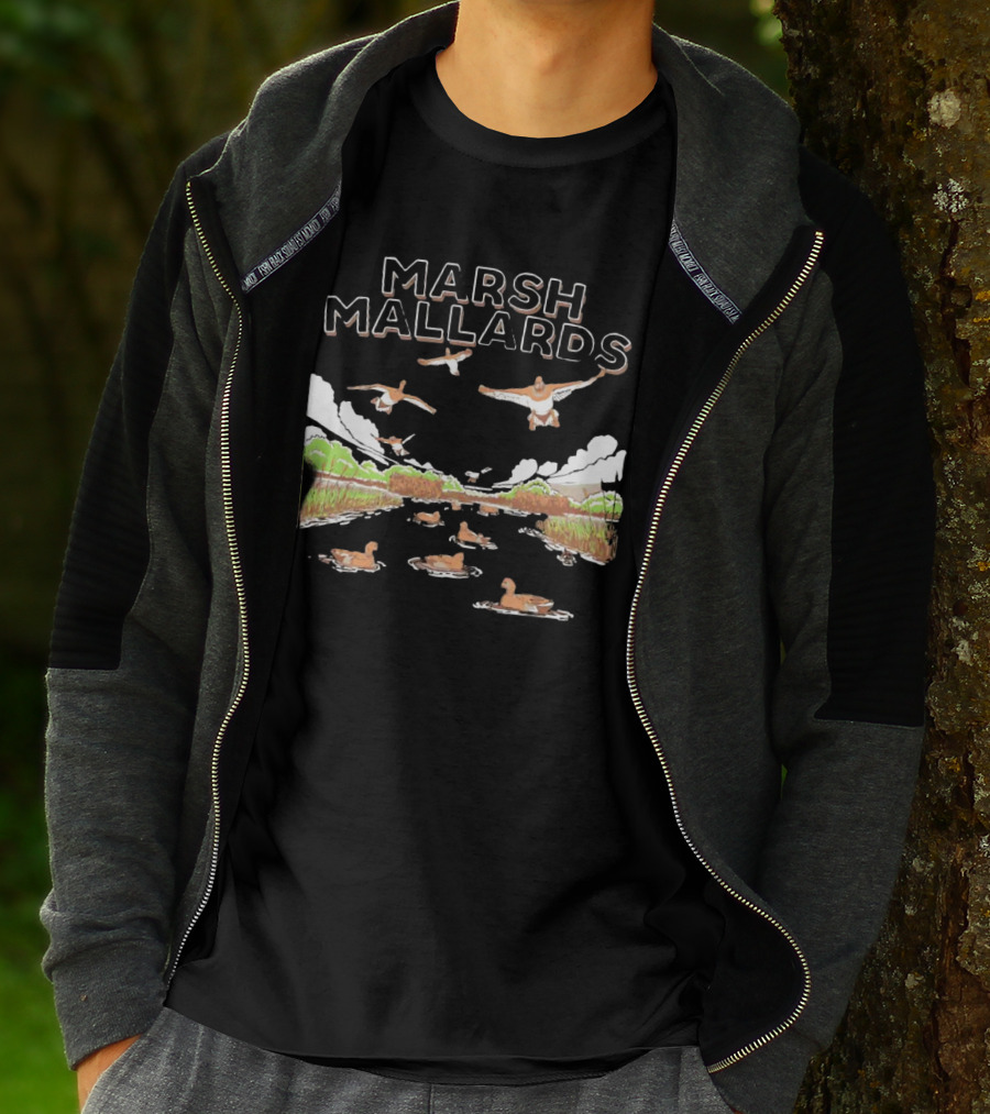 MARSH MALLARDS HUNTING DUCK SCENE JUMBO ANIMALS T-Shirt