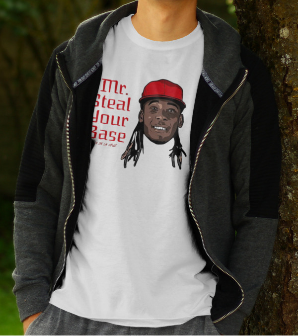 Elly De La Cruz Cincinnati Reds Mr. Steal Your Base Red Cap T-Shirt