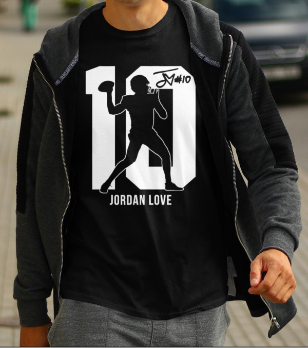Jordan Love Green Bay Packers Number 10 Silhouette Signature T-Shirt