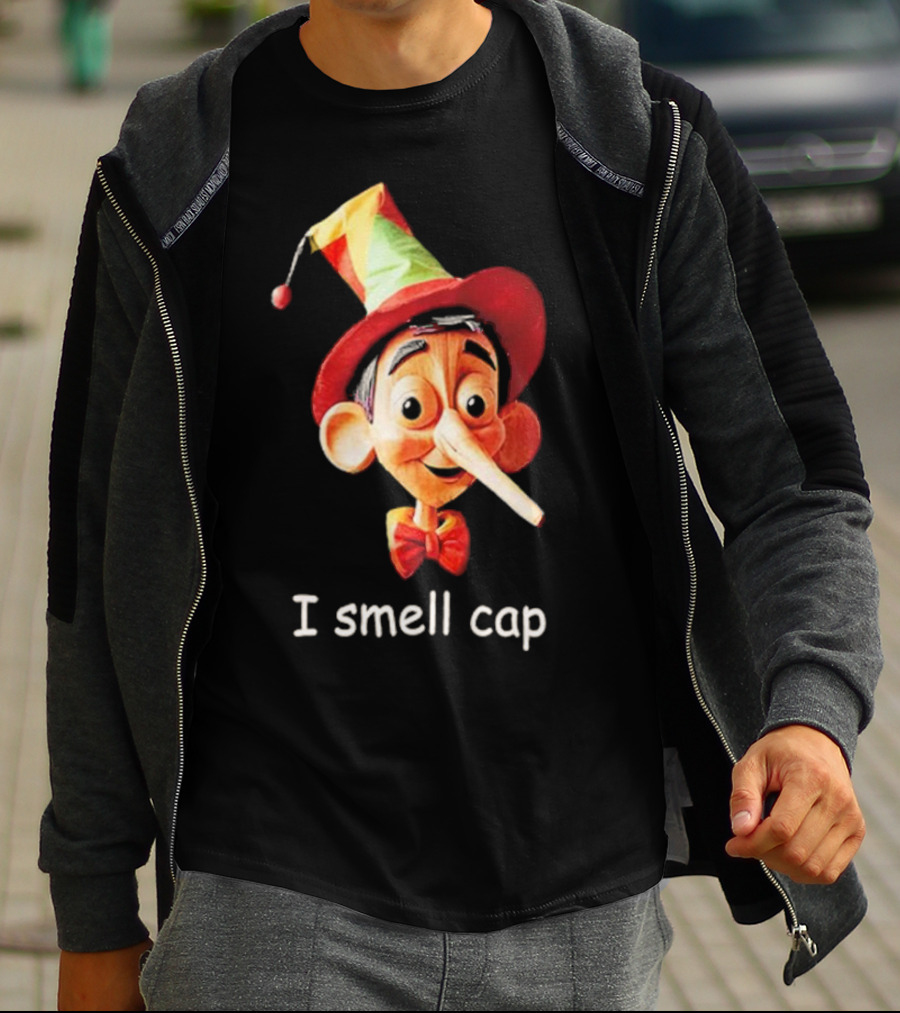 I Smell Cap Puppet Pinocchio With Colorful Hat And Bow Tie T-Shirt