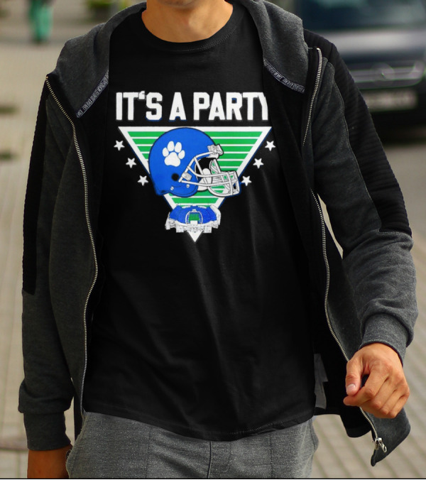 It's A Party Helmet Stadium Kentucky Wildcats T-Shirt