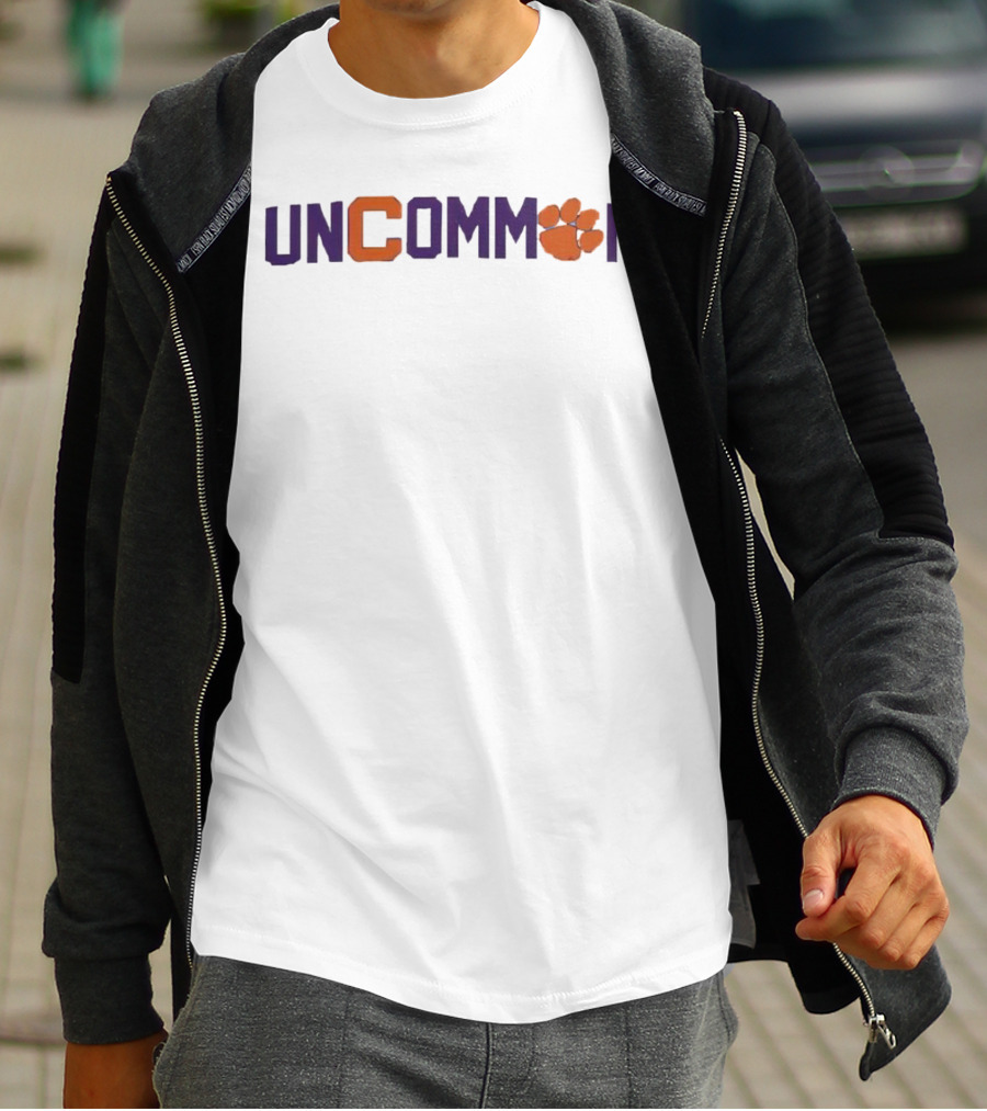 Clemson Tigers Uncommon Paw Prints T-Shirt