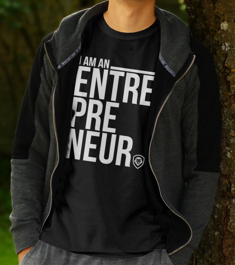 I Am An Entrepreneur Lion Shield Badge T-Shirt